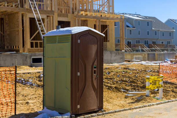 Best Luxury portable toilet rental  in Hlside, IL